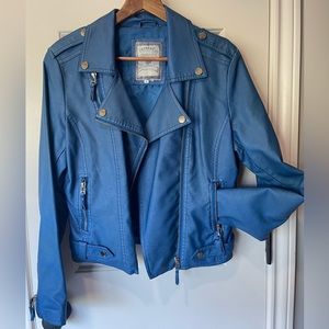 Women’s Paparazzi Blue faux leather moto jacket / Size M